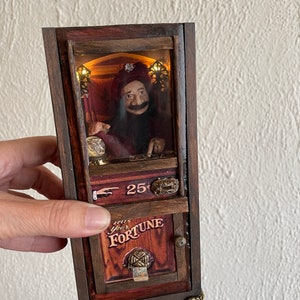 Miniature Fortune teller machine -1:12 -Booknook Book nook ooak led light