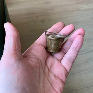 Miniature bucket 1:12 haunted house