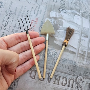 Garden tools 3 pieces dollhouse 1:12