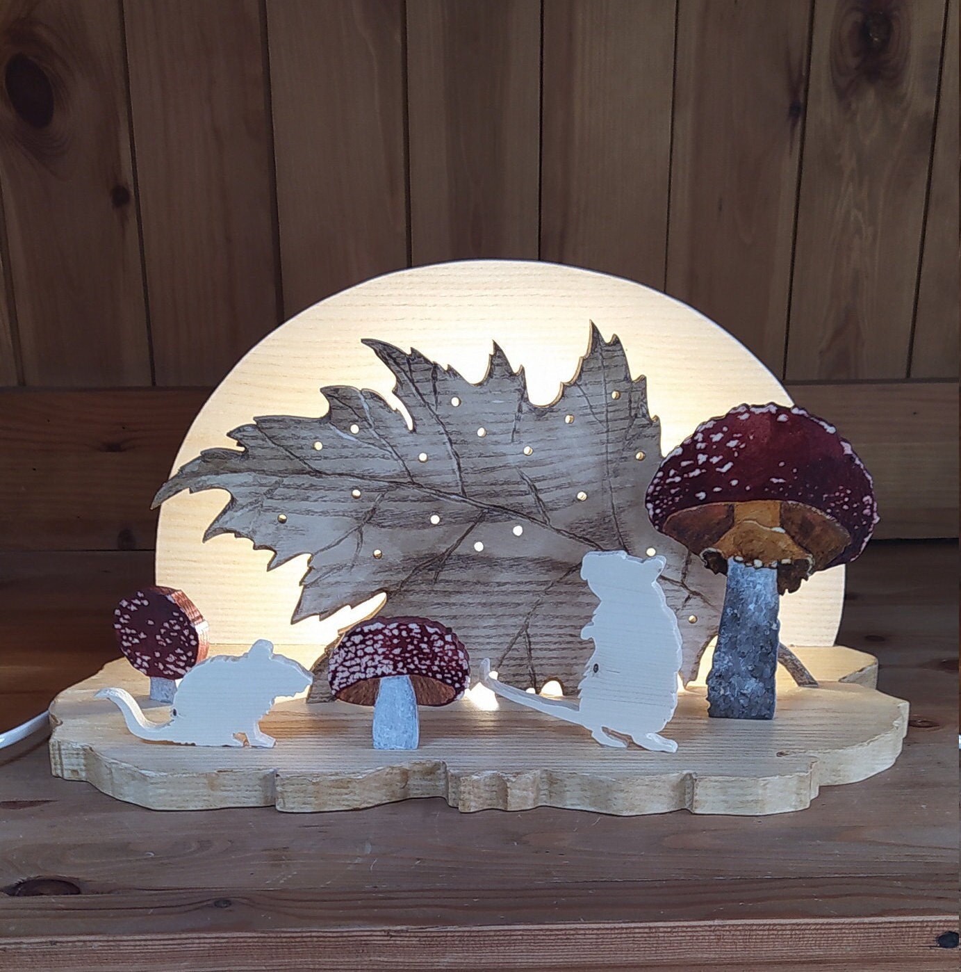 Veilleuse Led en Bois Massif à Poser La Vie Dans Les Sous Bois