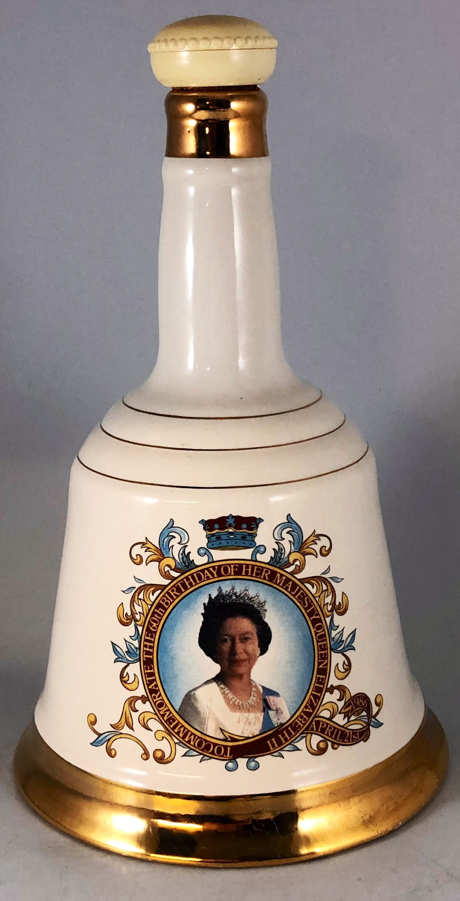 WADE BELLS Scotch Whisky Porcelain Decanter April 21st 1986 Etsy