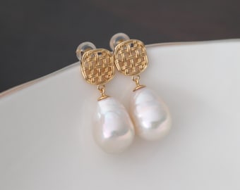 Pearl earrings, S925 vermeil pearl earrings, white pearl earrings, Edison pearl earrings.