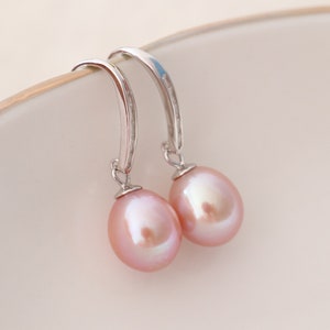 Pareloorbellen, zoetwatergekweekte pareloorbellen, roze pareloorbellen, S925 oorbellen.