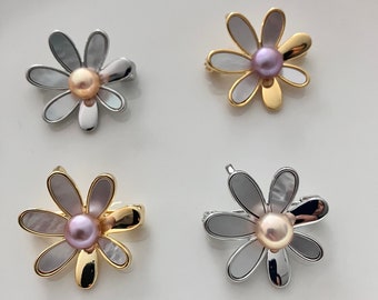 Pearl brooch, freshwater pearl brooch, pearl pin, natural color pearl jewelry, flower brooch.