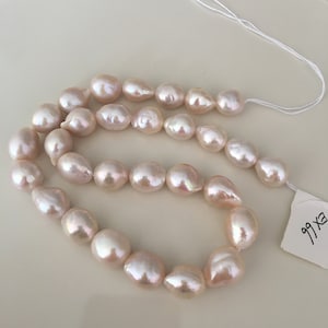 Filo di perle Edison, perle coltivate d&#39;acqua dolce, filo di perle Edison spiegazzate bianche da 11-12,5 mm. EX66