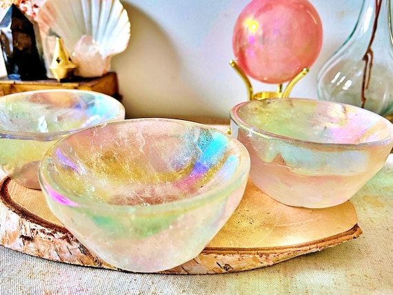 Bol en Cristal de Roche Aura - (560–600 g, 11 cm)