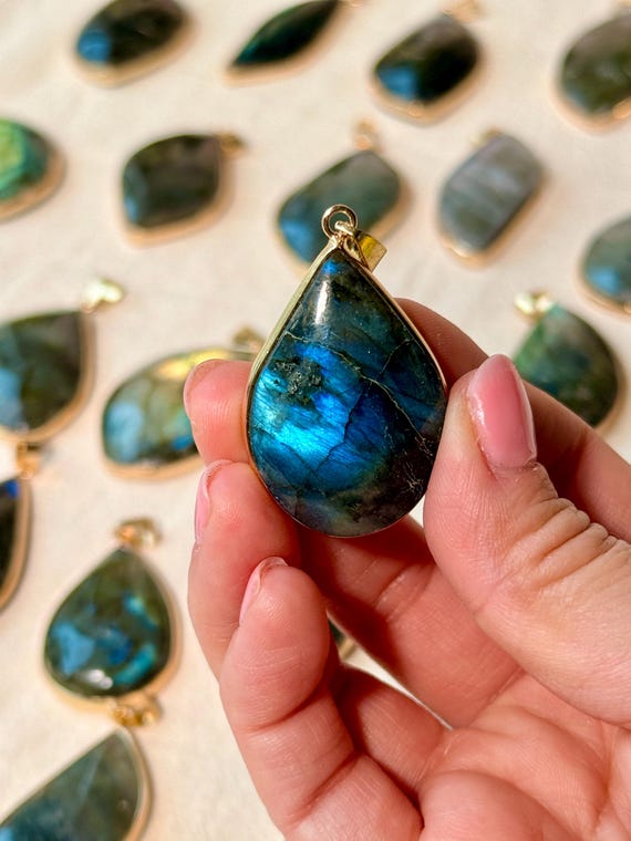 Pendentif en Labradorite - Cerclage plaqué or