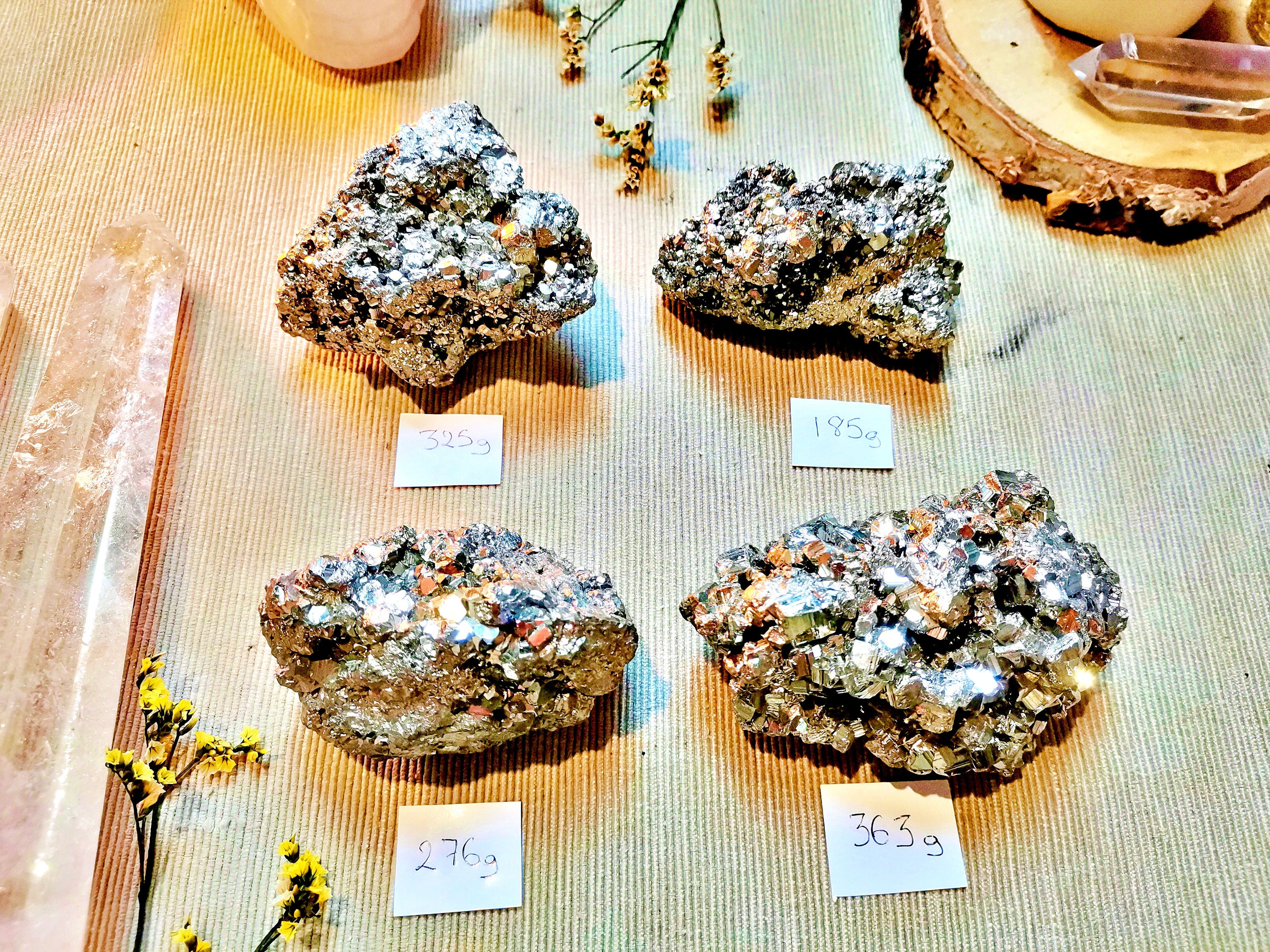 Druses Naturelles de Pyrite Pour Lithothérapie et Feng Shui