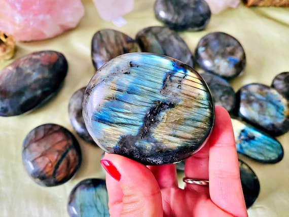 Labradorite du Brésil - Pierre de Paume