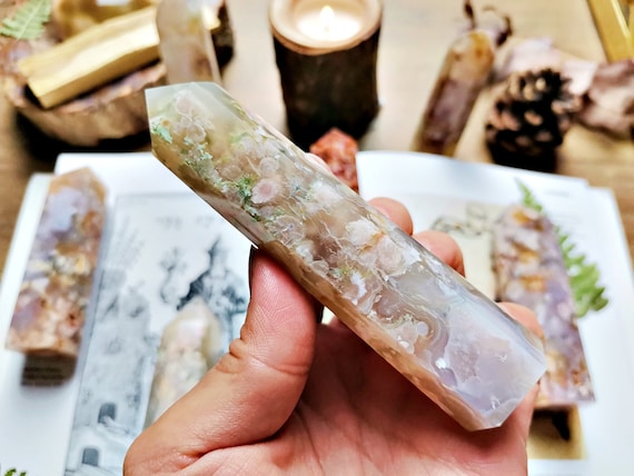 Agate Fleur de Cerisier de Madagascar - Pierre Naturelle