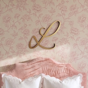 Lettre murale en bois personnalisée – monogramme décoratif au-dessus du lit, initiale cursive style chic français