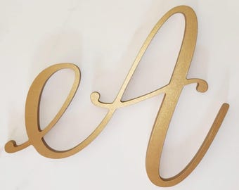 Decorazione murale con iniziale in legno - Decorazione personalizzata per camera da letto o matrimonio