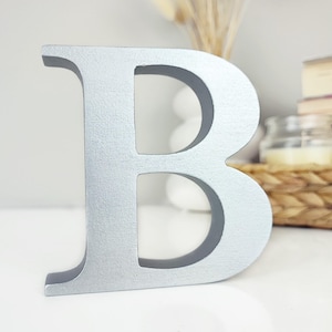 Letras 3D del alfabeto de madera personalizadas, letras de madera para decoración de despedida de soltera, centro de mesa de boda con letras de madera en bloque, mesa de novios B