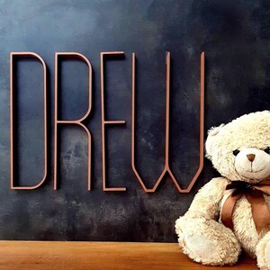 Nom de bébé personnalisé pour décoration murale neutre - toutes les tailles et toutes les couleurs, lettres modernes pour décoration murale montessori aux tons terreux