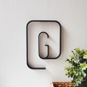 Arte mural con letras de madera enmarcadas - Iniciales de madera personalizadas, minimalistas y modernas - Decoración de pared 3D personalizada para el hogar, la oficina o como regalo