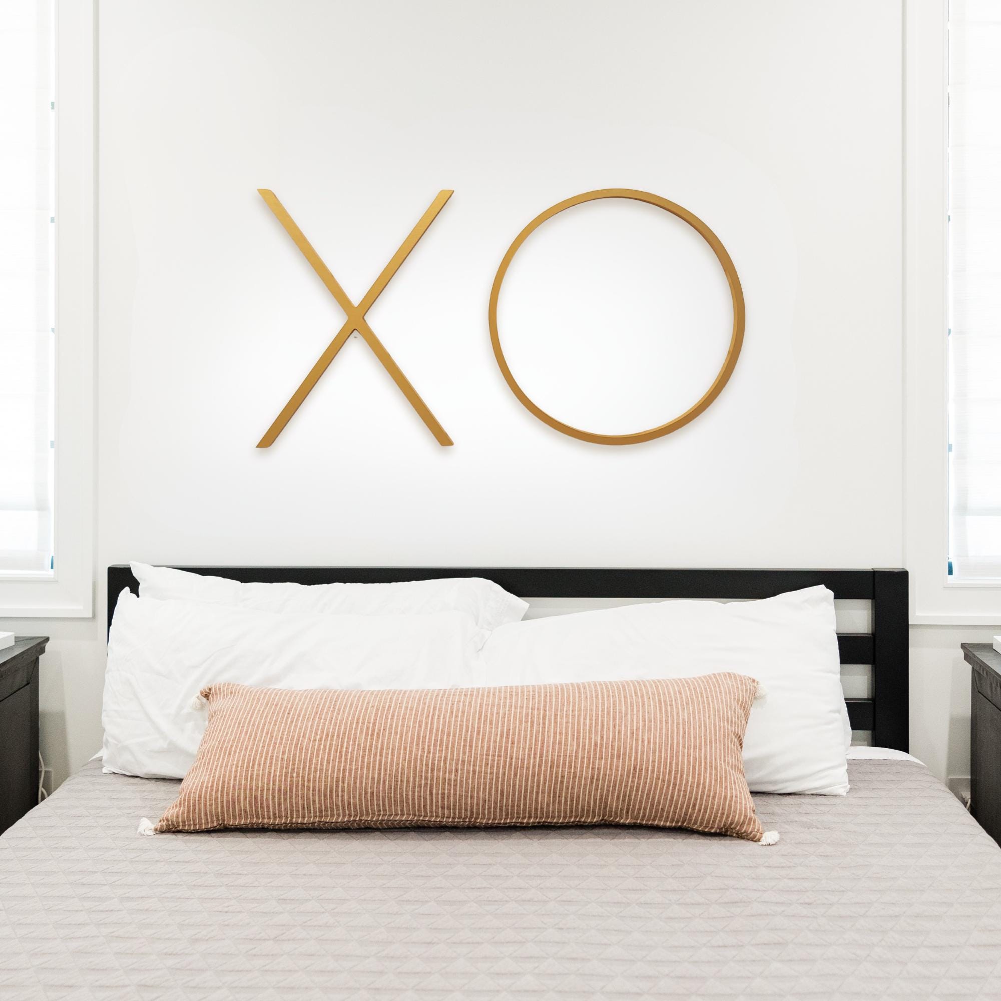 XO Set of Two Wooden Letters for Wall Above Bed - Custom Colors & Sizes, Teen Room Decor, Handcrafted Personalized Gift