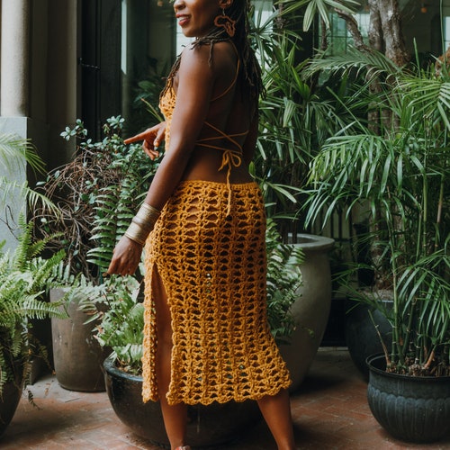 custom crochet dress Handcrafted elegance, stitch by stitch A crochet dress designed and made by me where soft texture meets dreamy volume. Custom orders open just dm Shot by : @joel_shot_it #pb_chets #