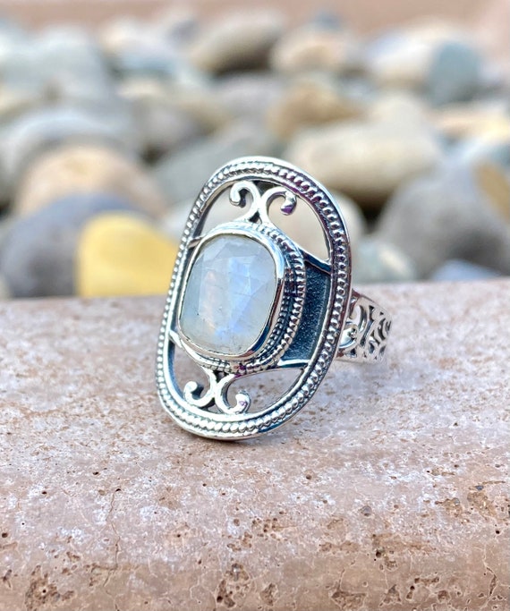 Silver rainbow moonstone ring sale