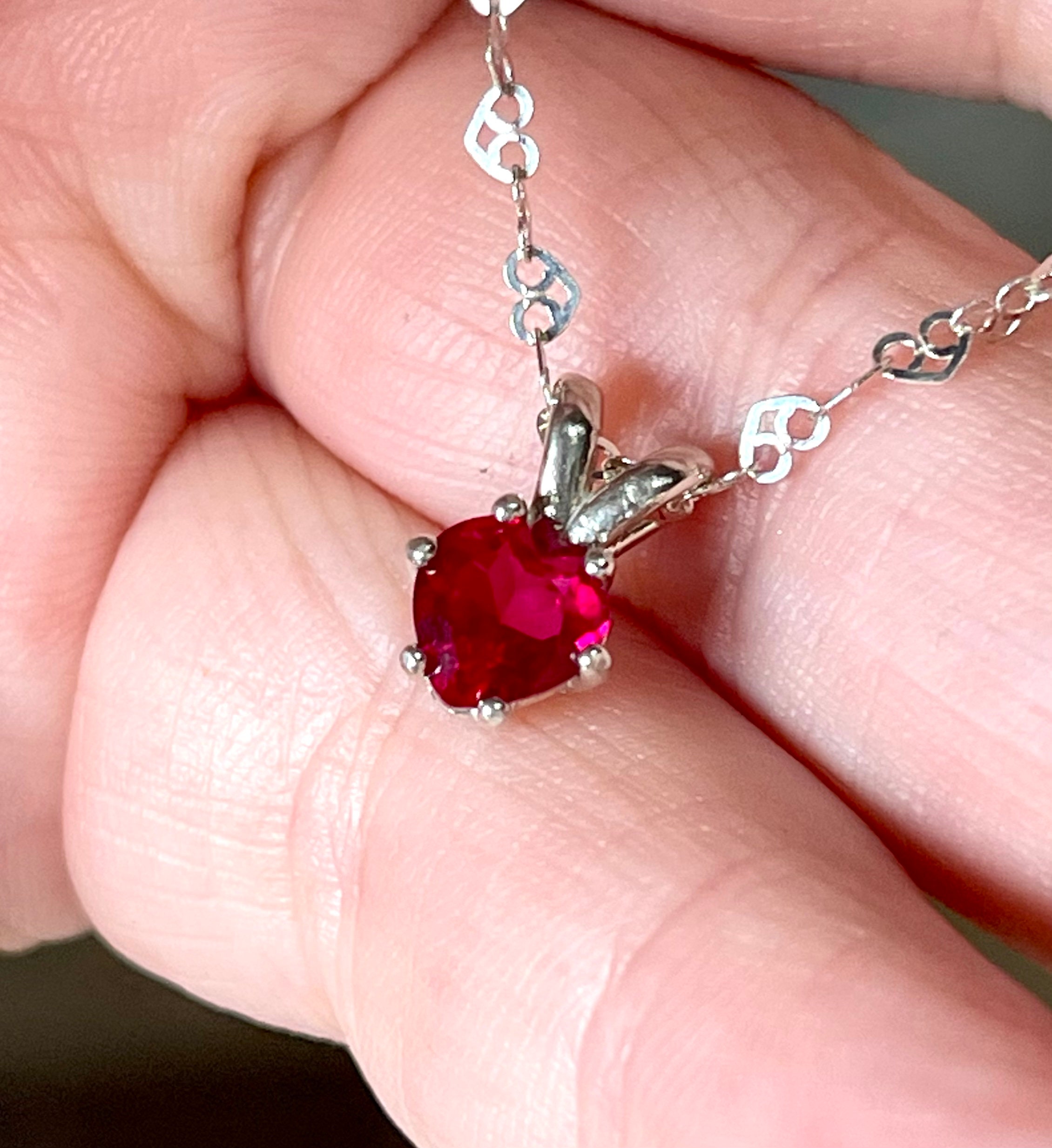【SOFT SEOUL】 ruby heart necklace red / silver 1.20 Carat (ctw) Lab-Created Ruby Heart Pendant in Sterling