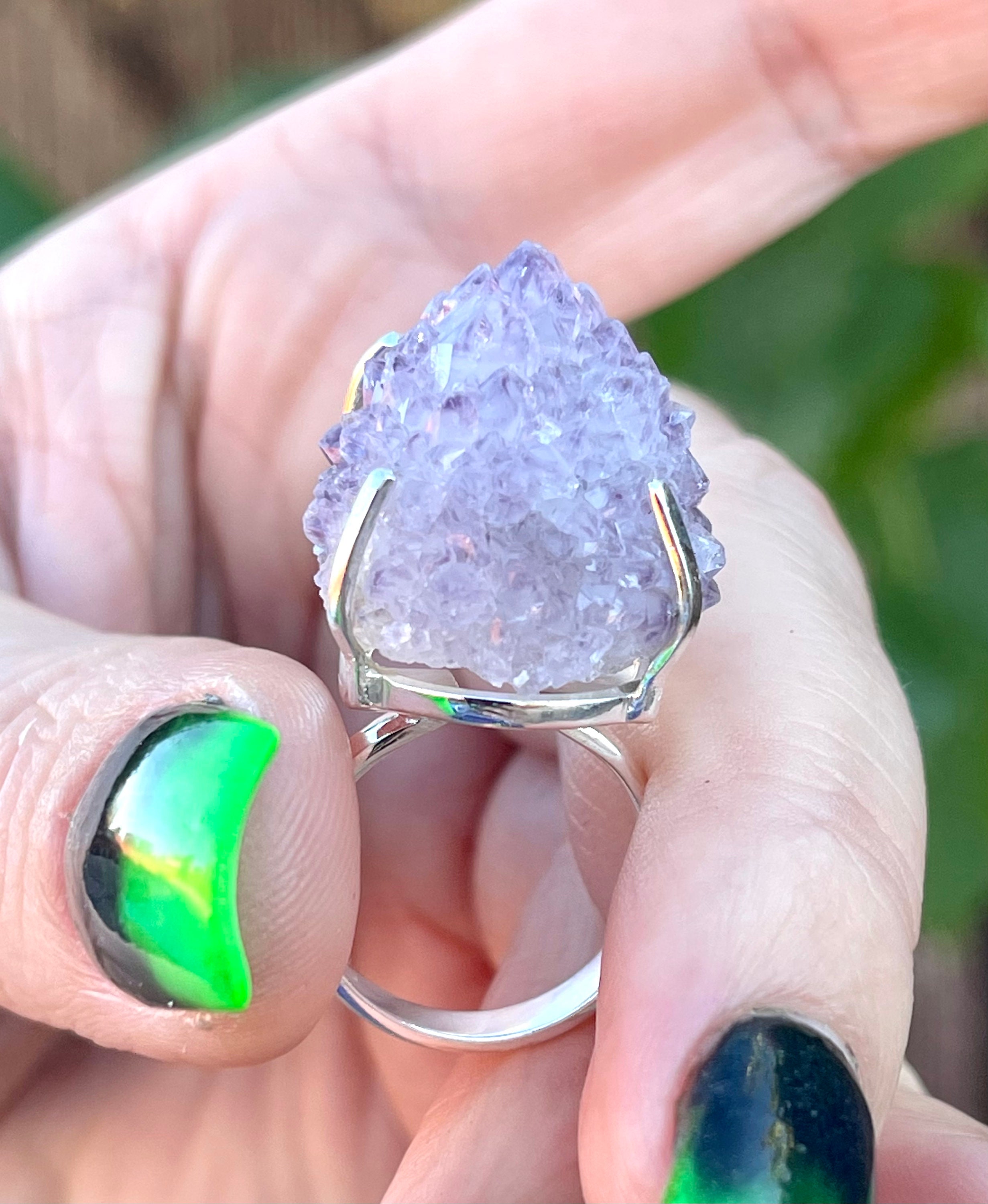 Spirit outlet quartz ring
