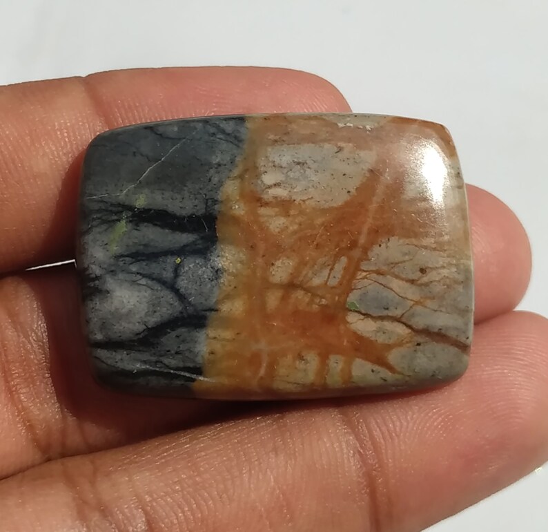 Picasso Jasper Cabochon,Natural Picasso Jasper Gemstonen,Picasso Jasper Palmstone,Picasso Jasper Worry Stone,Size 35x25x6 mm,59.75 Cts,S#767