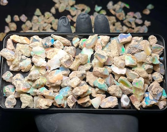 Opal Rough Top Grade Quality Dry Ethiopian Opal Raw Natural Opal Rough Welo Fire Opal Crystal For Jewelry Loose Gemstones 12-20 mm 10 Pieces