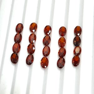 40 Pieces Red Cubic Zirconia Gemstone Faceted Sparkling Red Cubic Zirconia Oval Shape Cut Loose Gemstones Lot For Jewelry Making 6x4 mm