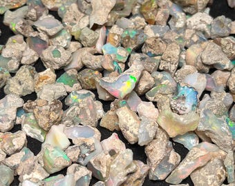 Opal Rough Top Grade Quality Dry Ethiopian Opal Raw Natural Opal Rough Welo Fire Opal Crystal For Jewelry Loose Gemstones 12-20 mm 10 Pieces