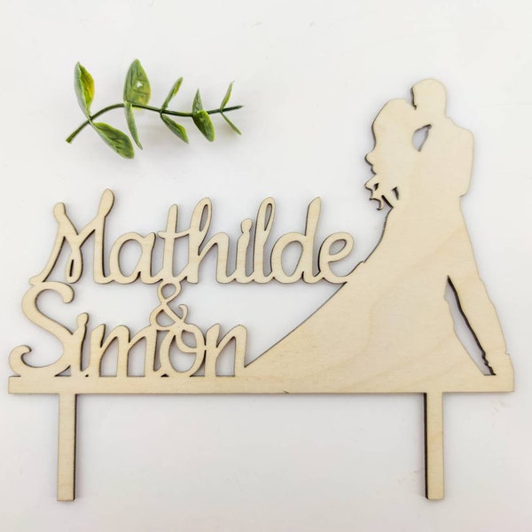 Cake topper mariage personnalisé en bois - Couple de mariés