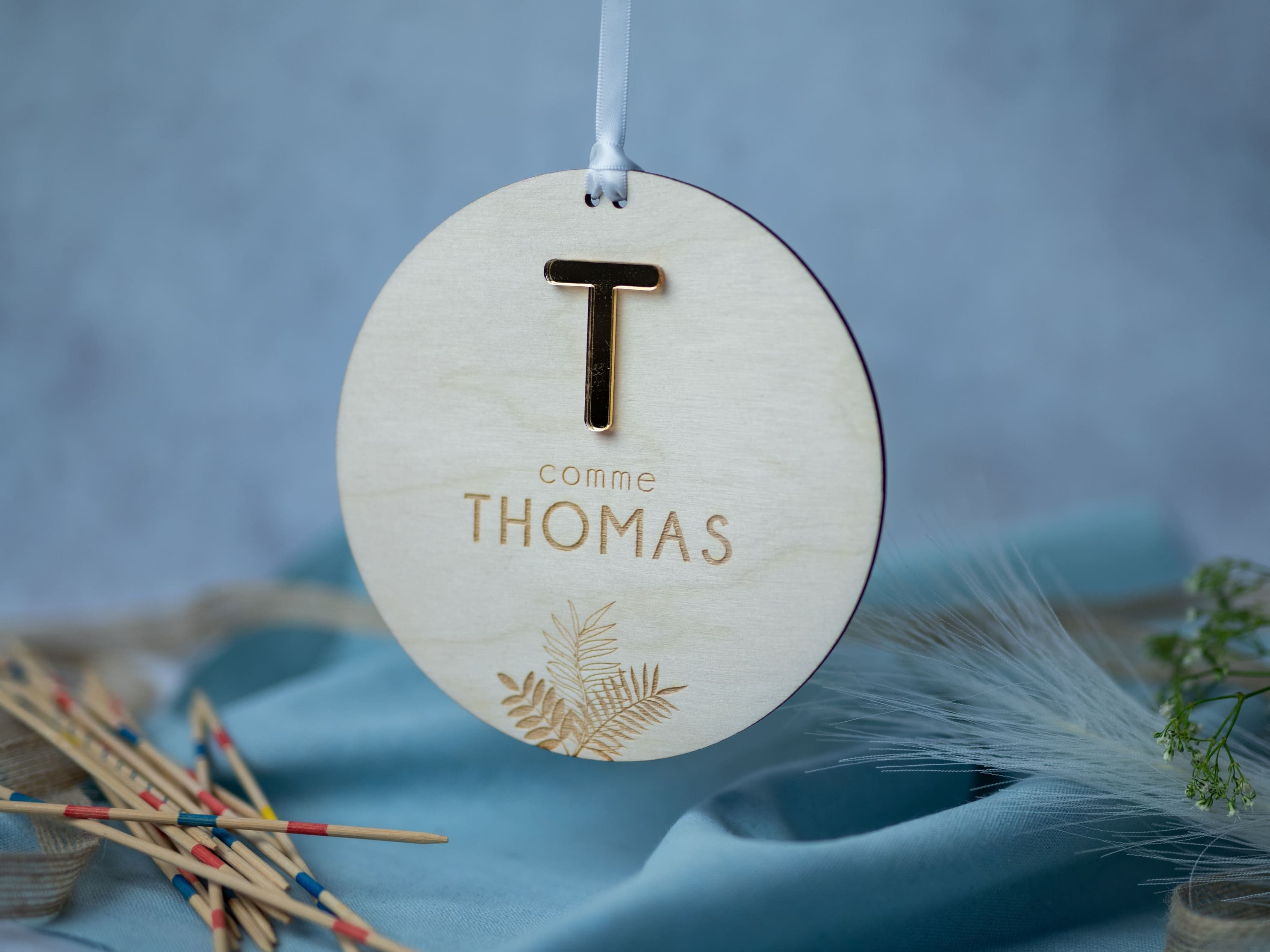 Pancarte Médaillon Personnalisé en Bois et Plexiglas - Modèle Floral ou Végétal Décoration Murale à