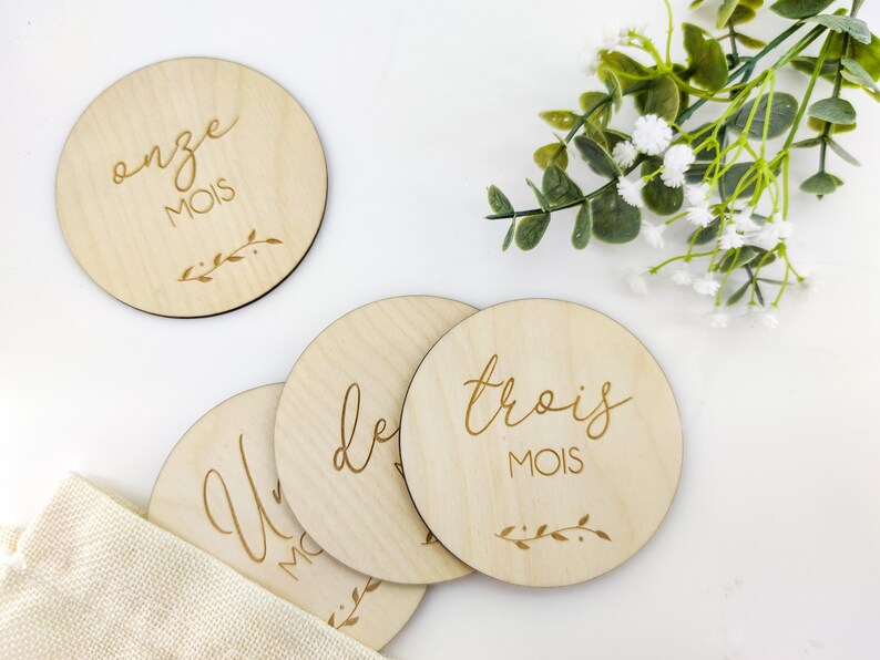 Cartes étapes bébé rondes en bois Collection nature | Etsy