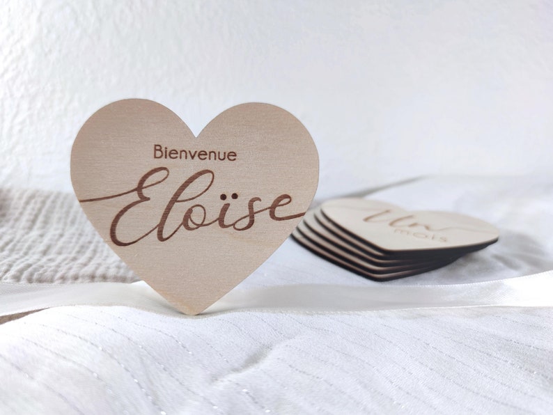 Cartes étapes bébé coeur, cartes étapes bois, première année bébé, bienvenue bébé, cadeau naissance personnalisé, cadeau future maman image 2