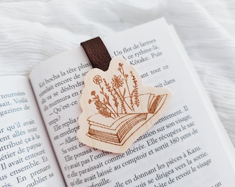 Magnetic bookmark Flower book, Personalized bookmark, Wooden bookmark, Mother's Day gift