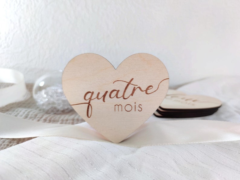 Cartes étapes bébé coeur, cartes étapes bois, première année bébé, bienvenue bébé, cadeau naissance personnalisé, cadeau future maman image 7
