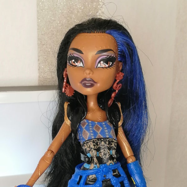 monster high doll ROBECCA STEAM plusieurs editions /original ghoul