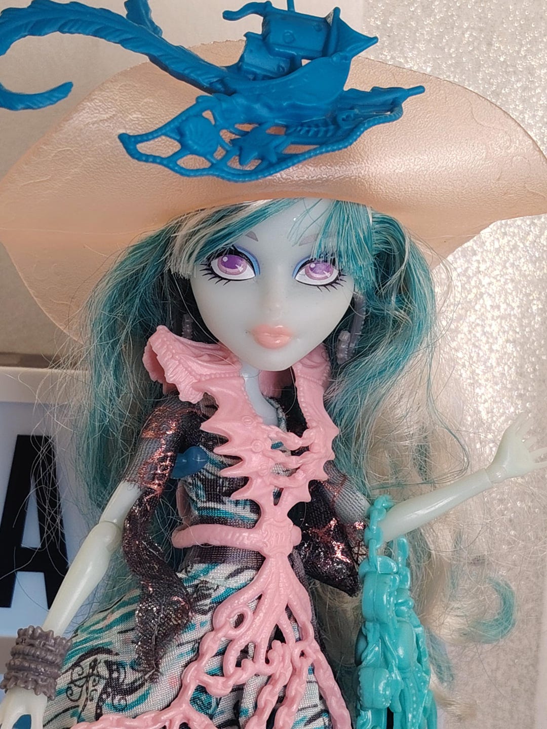 Monster High Doll Vandala Doubloons Haunted Edition – Student