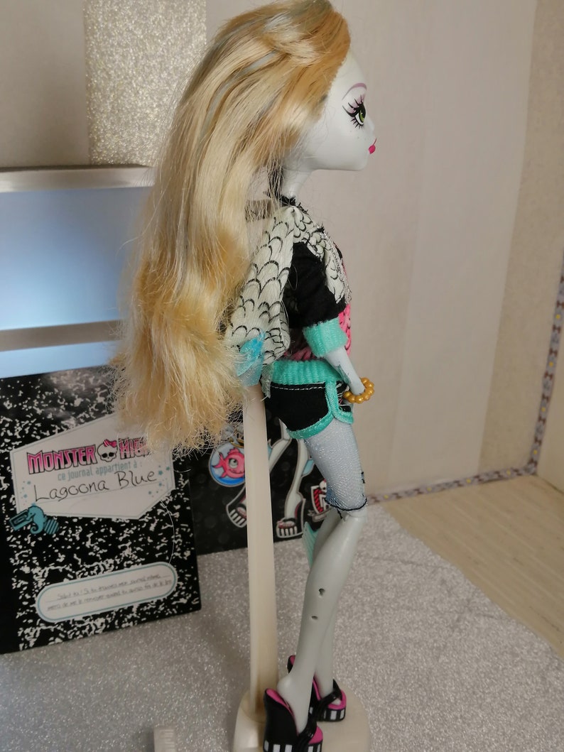 Monster High Puppe LAGOONA BLUE Wave 1 2010 Bild 7