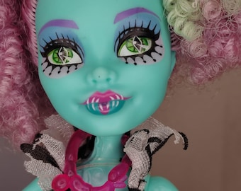 コレクター向けフリーク・ドゥ・シック モンスターハイドール、OOAK