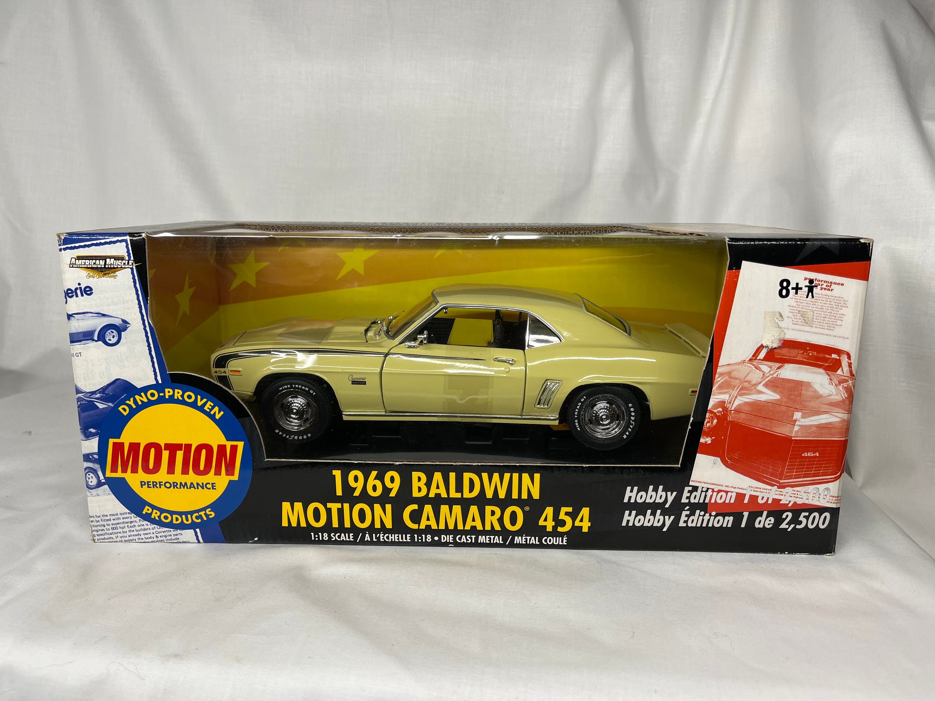 Ertl 1:18 Scale 1969 Baldwin Motion Camaro 454 Hobby Edition  