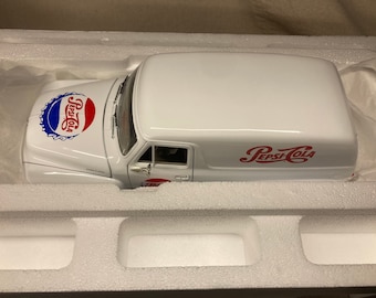 Pepsi ミニカー 3台セット Collector Series il_fullxfull.7295848557_i1lb.jpg