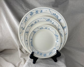 Vintage Corelle First of Spring Dinnerware White Flowers and