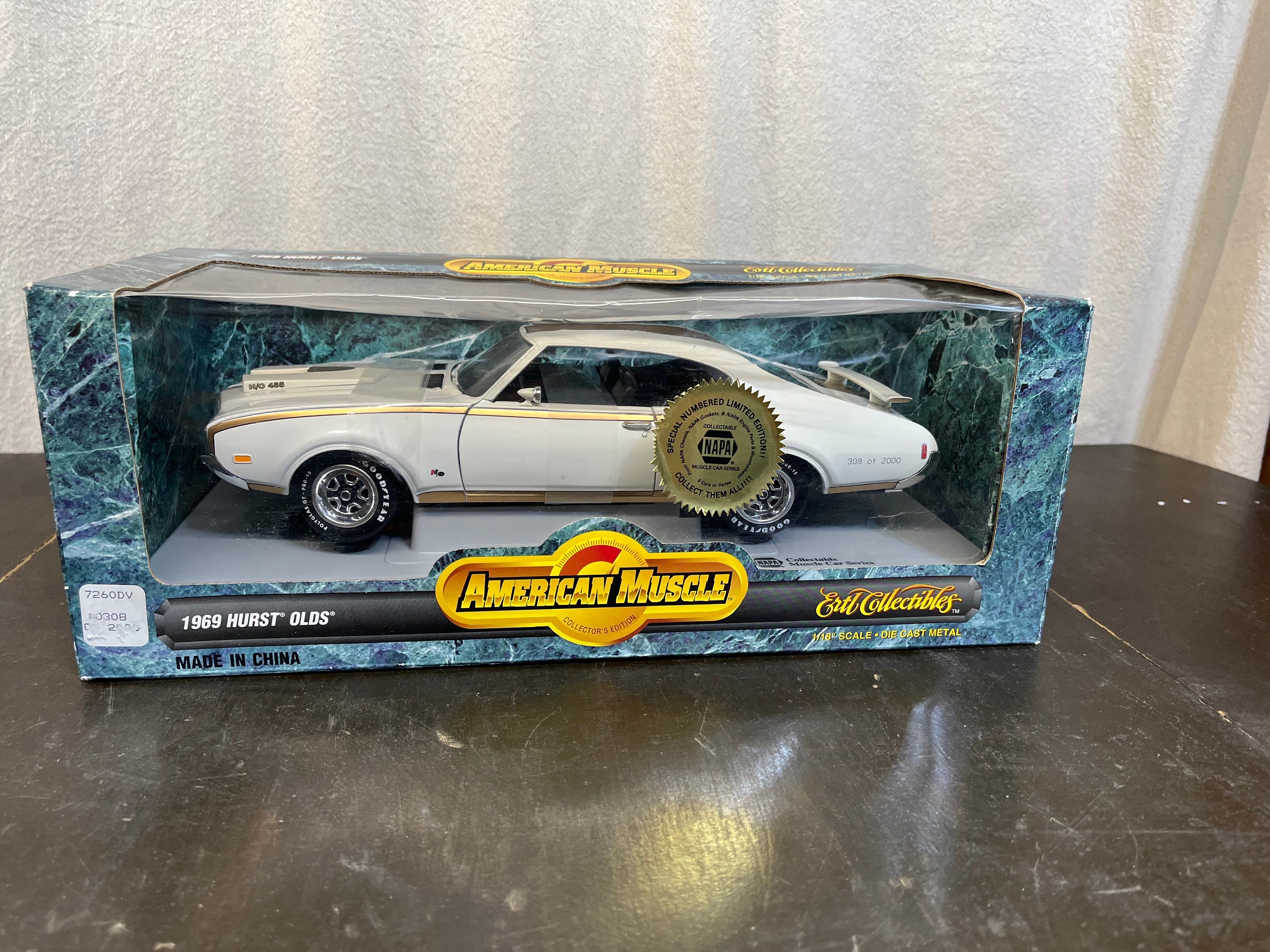 Ertl 1:18 Scale 1969 Hurst Olds Napa Special Numbered