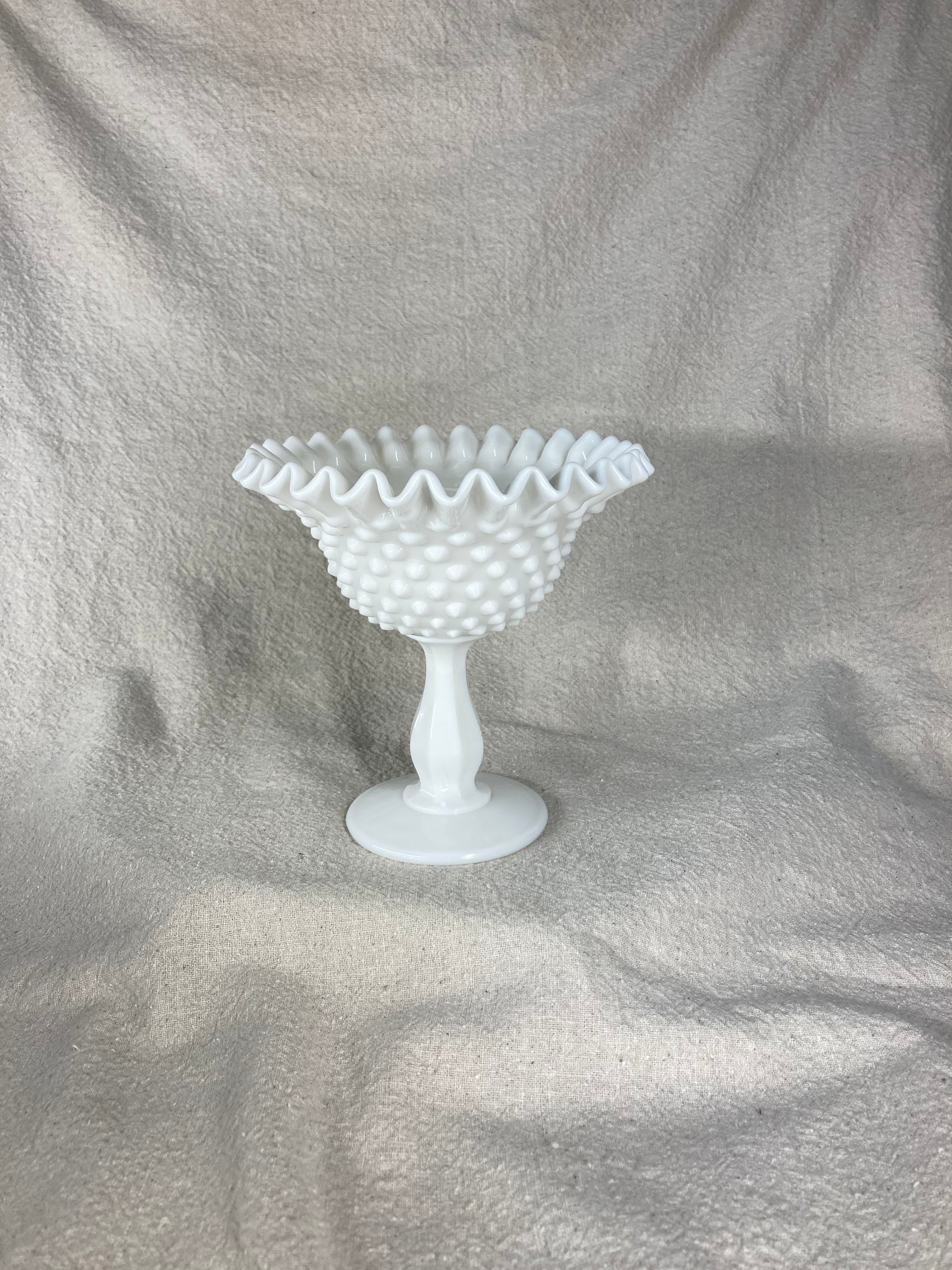 フェントン蓋付きミルクガラス フェントン ボブネイル ミルクガラス 蓋付きキャンディ