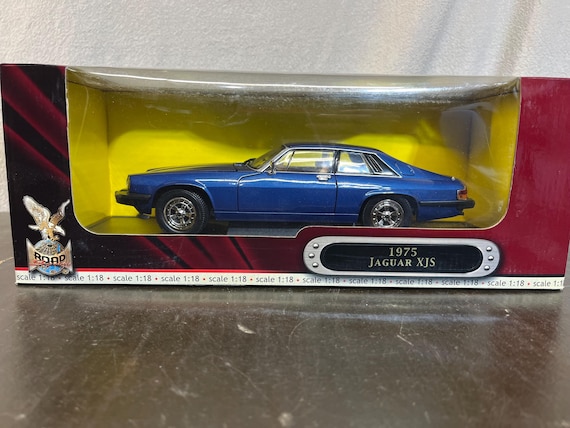 1975 Blue Jaguar XJS Diecast Model Car (1:18 Scale) - Etsy