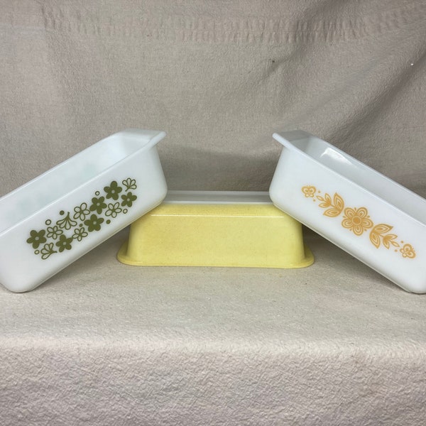 Vintage Pyrex 1.5 Quart Loaf Pan | Choose from Crazy Daisy | Spring Blossom | Butterfly Gold | Yellow | Pyrex