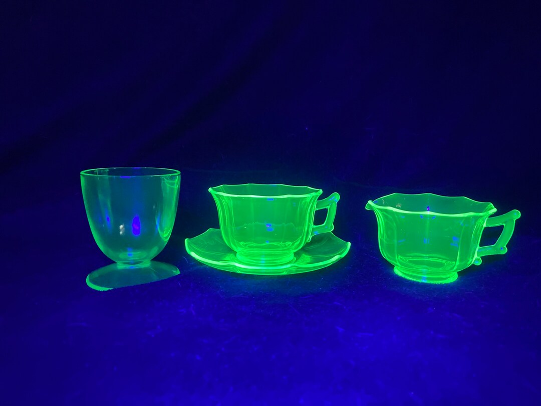 Green Depression Drinking Glasses Choose From 2 Types Circa 1930's