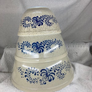 Vintage Pyrex Homestead Nested Mixing Bowls | Country | Choose from Pyrex #401, 402, 403 or 404 | Glass Bowls | Pyrex #401, 402, 403