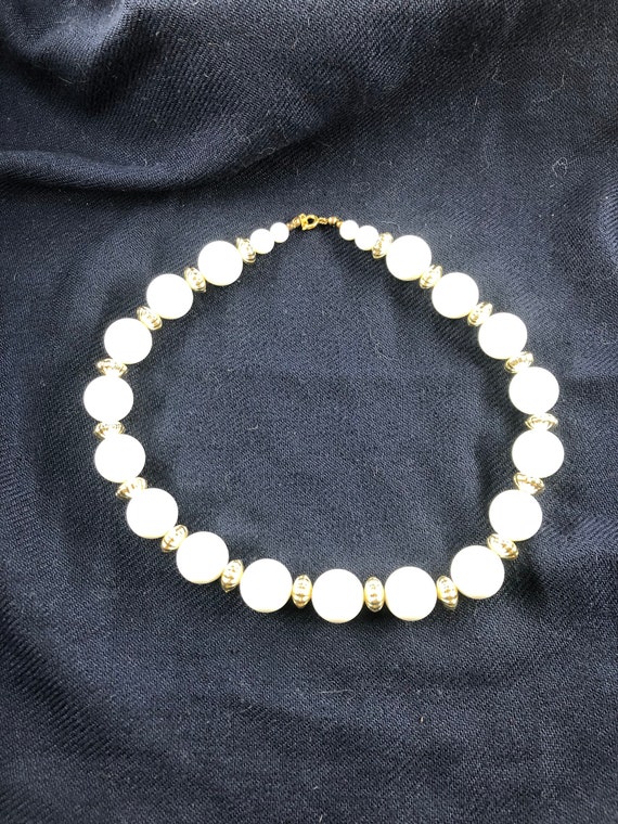 Vintage White Lucite 19" Necklace | Lucite | Neck… - image 1