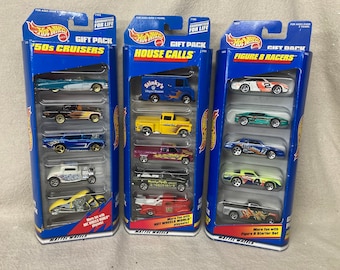 Paquetes de regalo de Hot Wheels / Elija entre Cruisers de los años 50, House Calls o Figure 8 Racers
