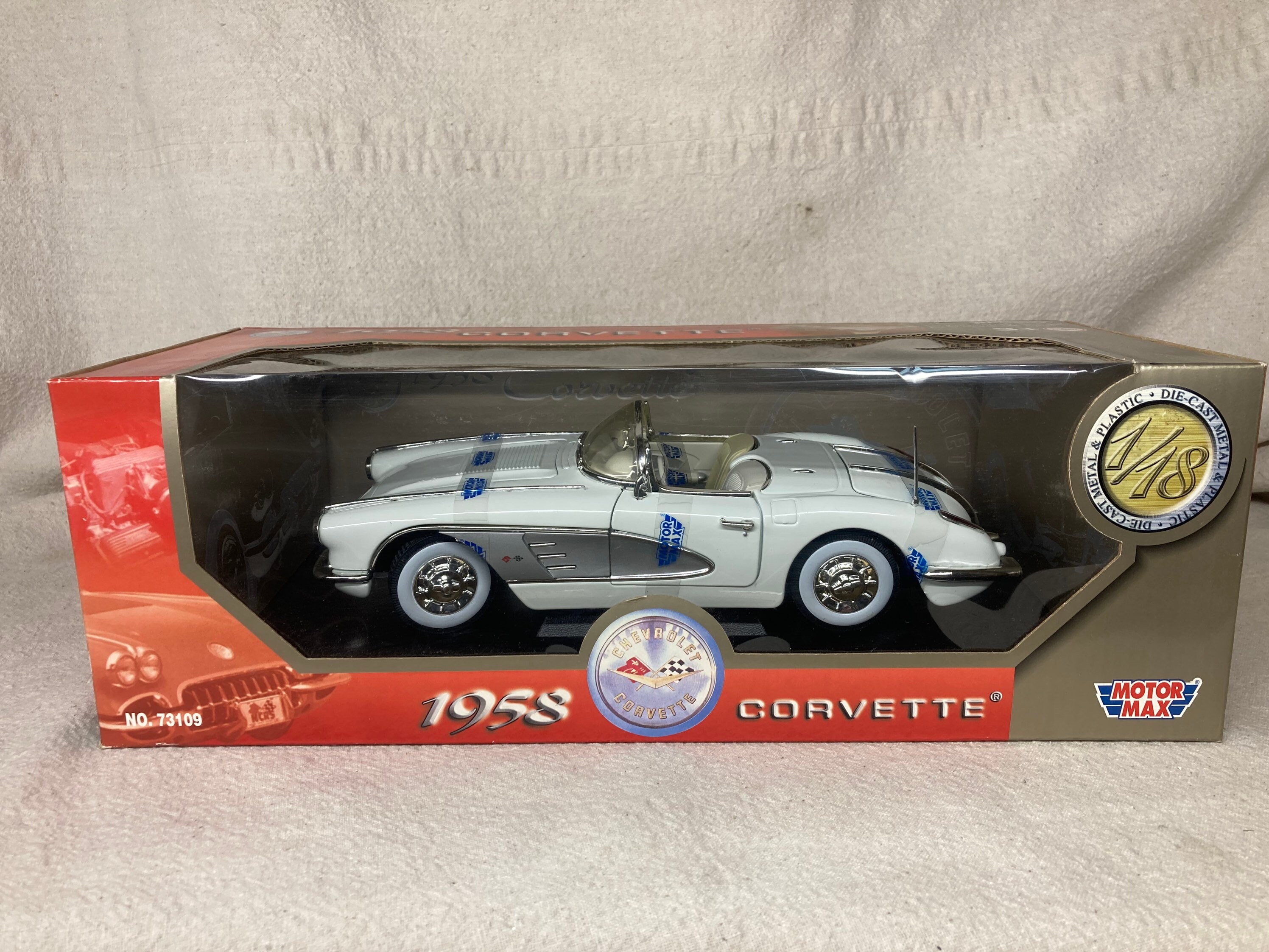 Carro de colección Escala 1:18 1958 Corvette